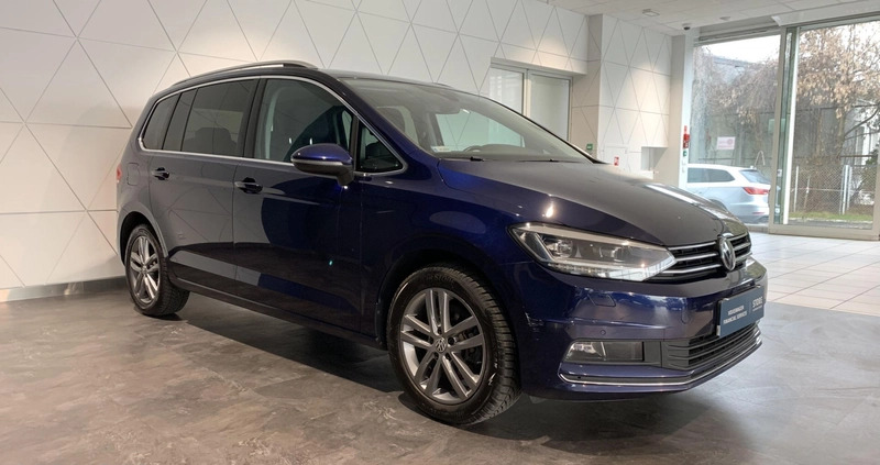 Volkswagen Touran cena 110900 przebieg: 102188, rok produkcji 2020 z Warszawa małe 379